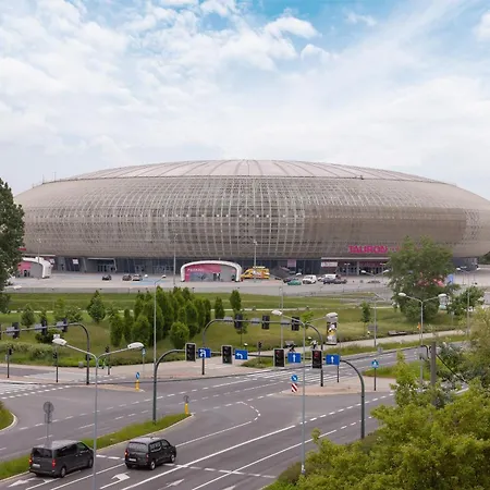 Solaris Park Apartment Tauron Arena By Renters Prestige Krakau Exterior foto