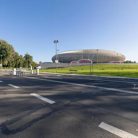 Solaris Park Apartment Tauron Arena By Renters Prestige Krakau Exterior foto