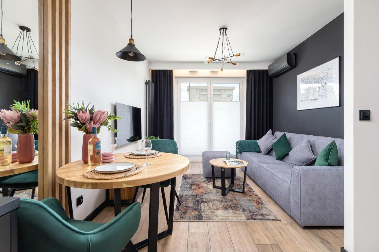 Solaris Park Tauron Arena By Renters Prestige Apartment Krakau