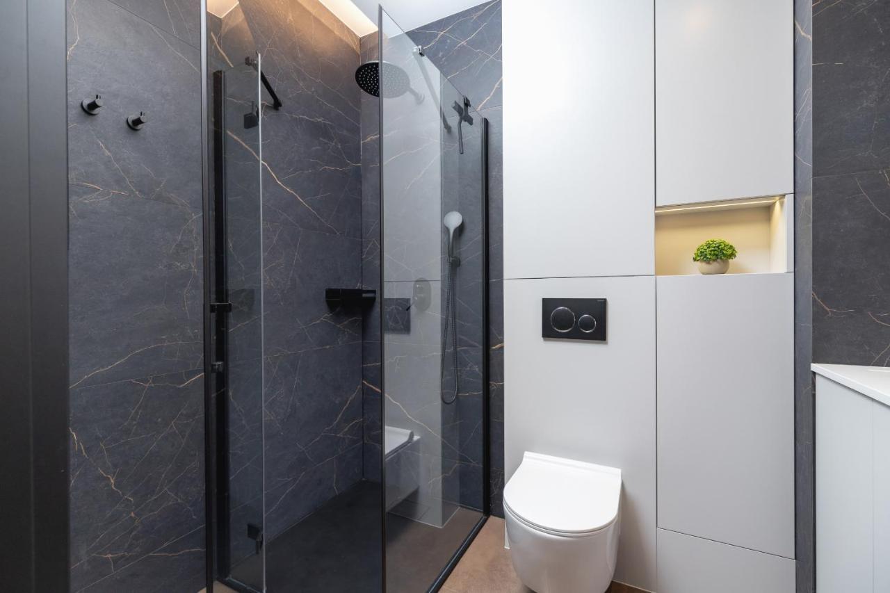 Apartment Solaris Park Tauron Arena By Renters Prestige